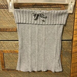 Women’s Grey Sweater Style Tube Top (Sm)